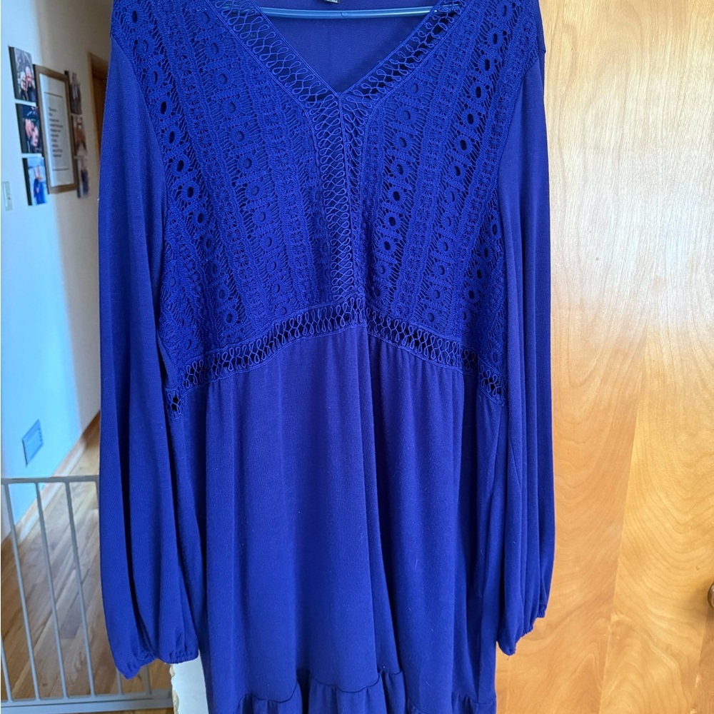 Elegant Blue Lace Dress